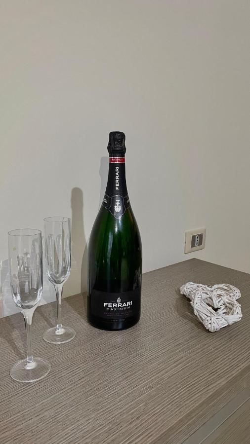 Appartamento Fontanella Deluxe Brindisi Luaran gambar